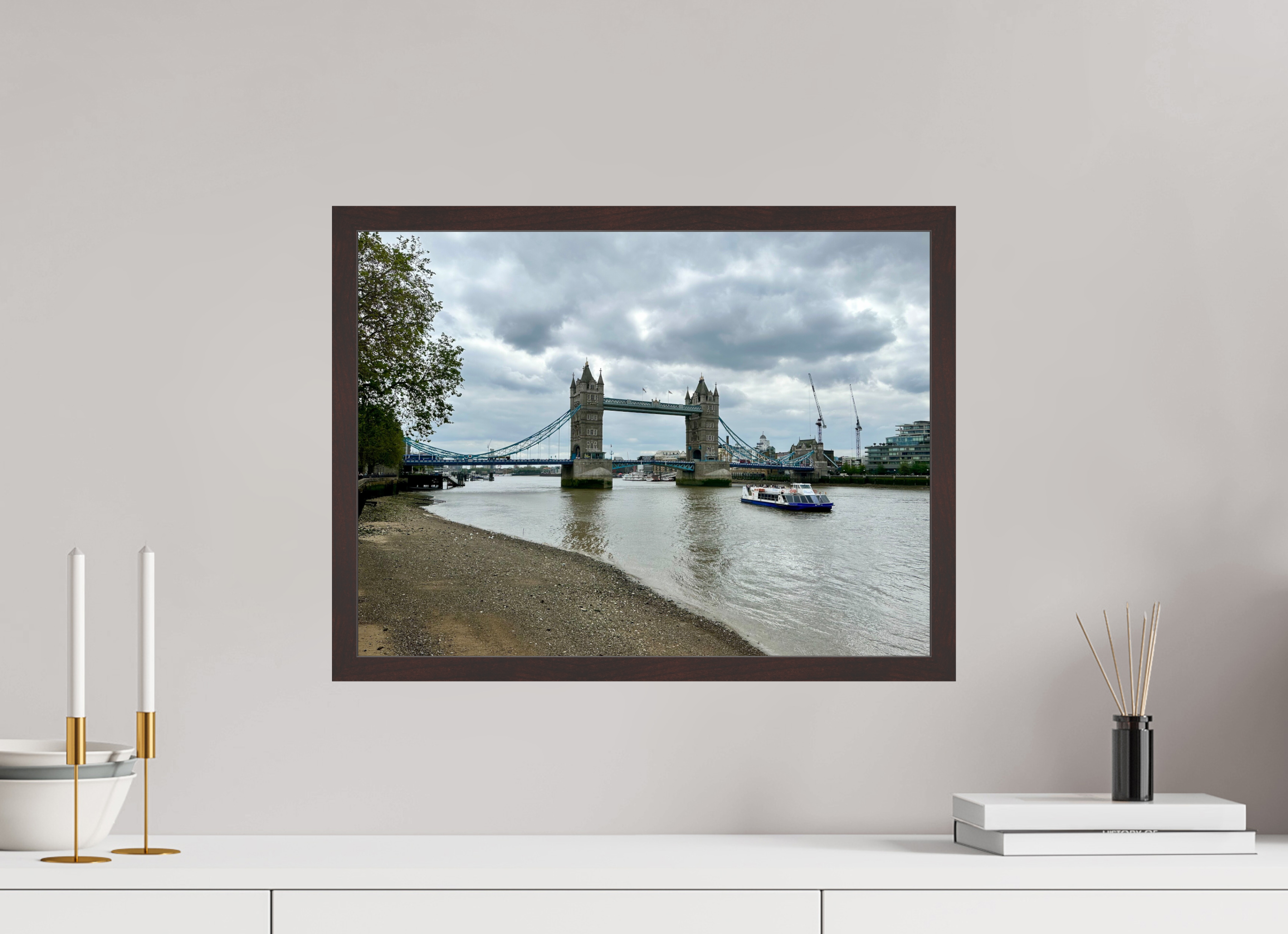 20 x 15″, ArtBox On Aluminum Dibond Tower Bridge (Alternate View)