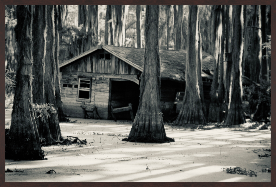 Main image Cabin In Lake