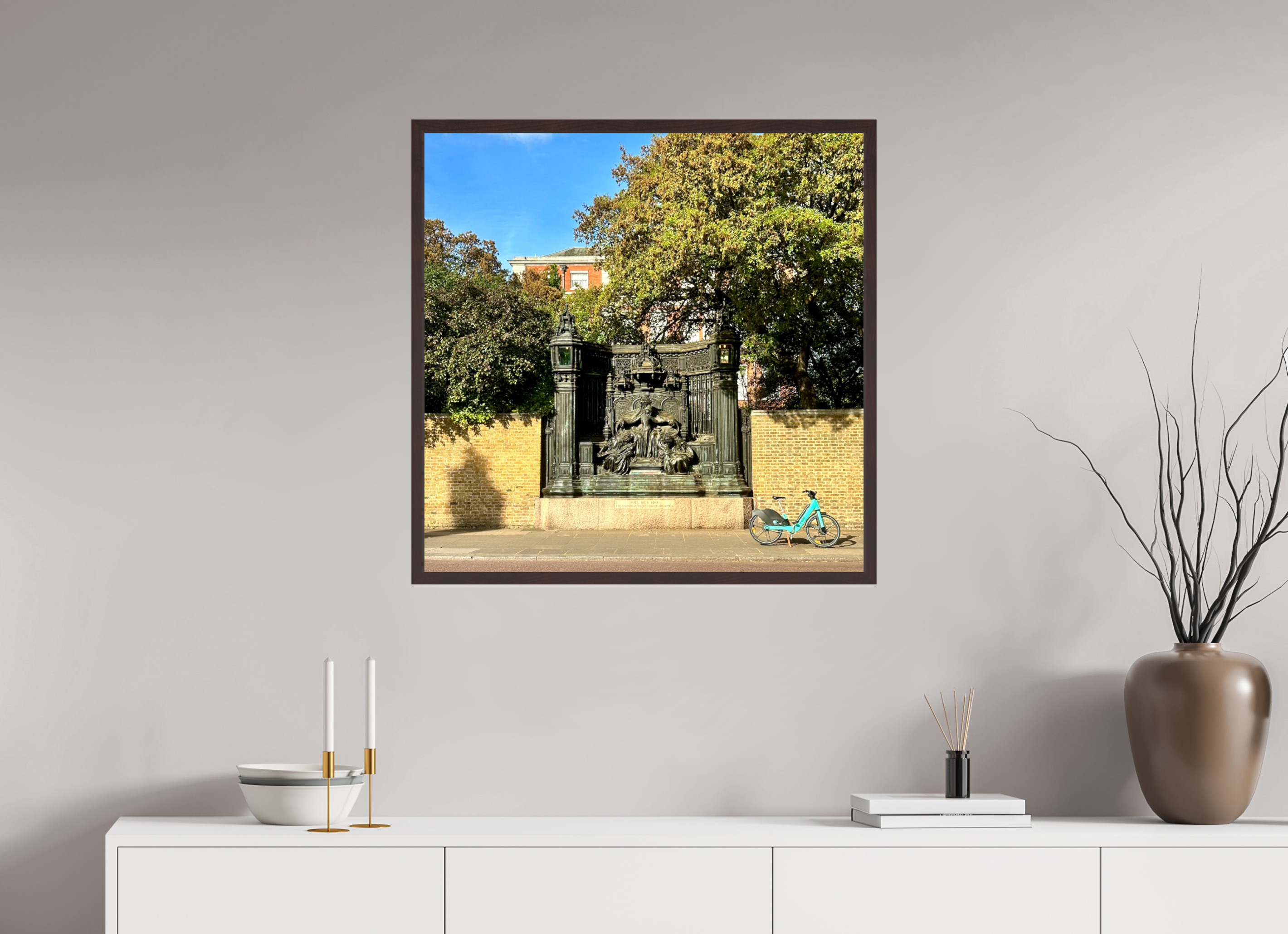 30 x 30″, ArtBox On Aluminum Dibond London Scene