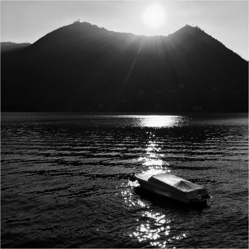 Main image Sunrise Over Lake Como