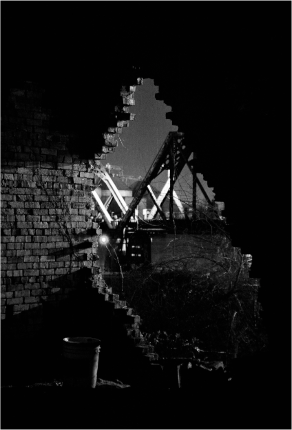 Main image Hole In the Wall & Bridge