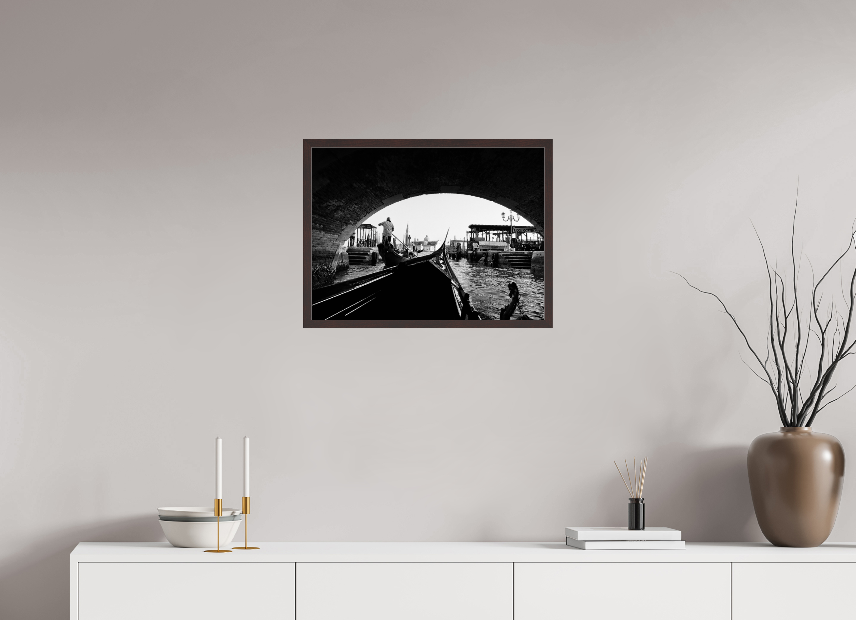 24 x 18″, ArtBox On Aluminum Dibond Gondolier Under the Bridge
