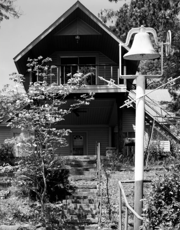 House and Bell
