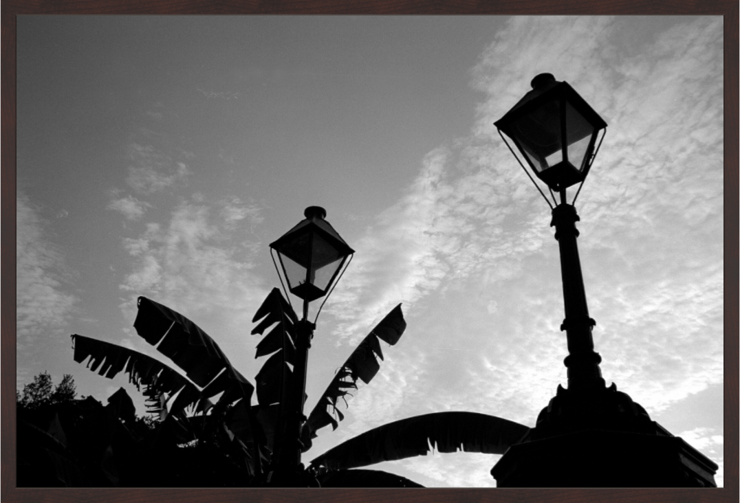 Main image Gate Lamps