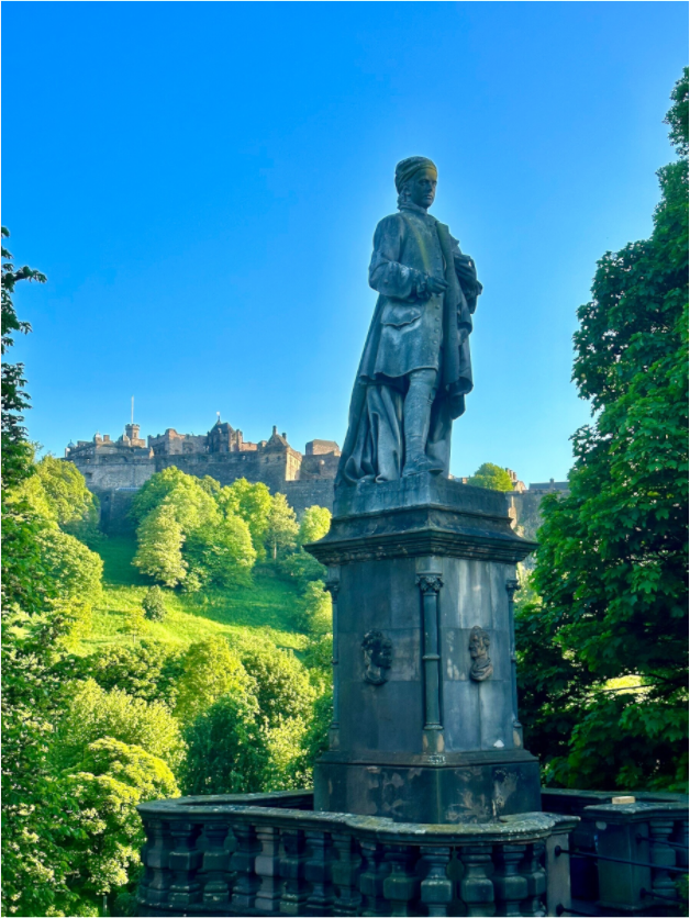 Main image Allan Ramsay Monument