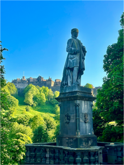 Main image Allan Ramsay Monument