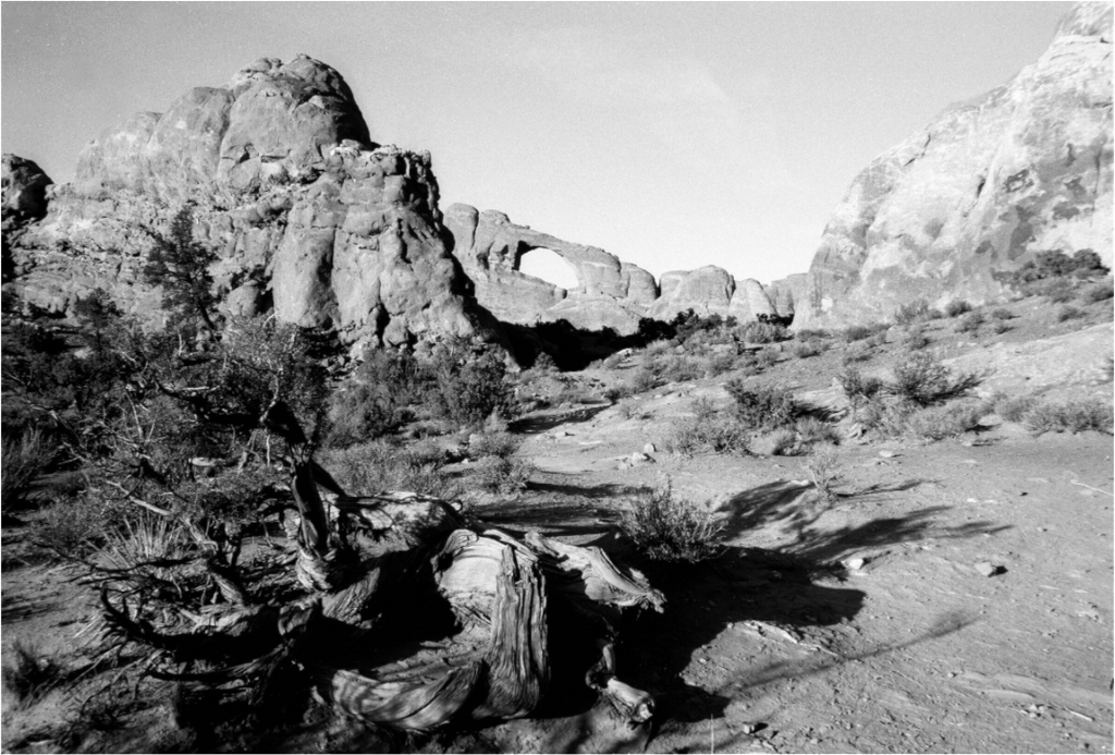 Main image Skyline Arch