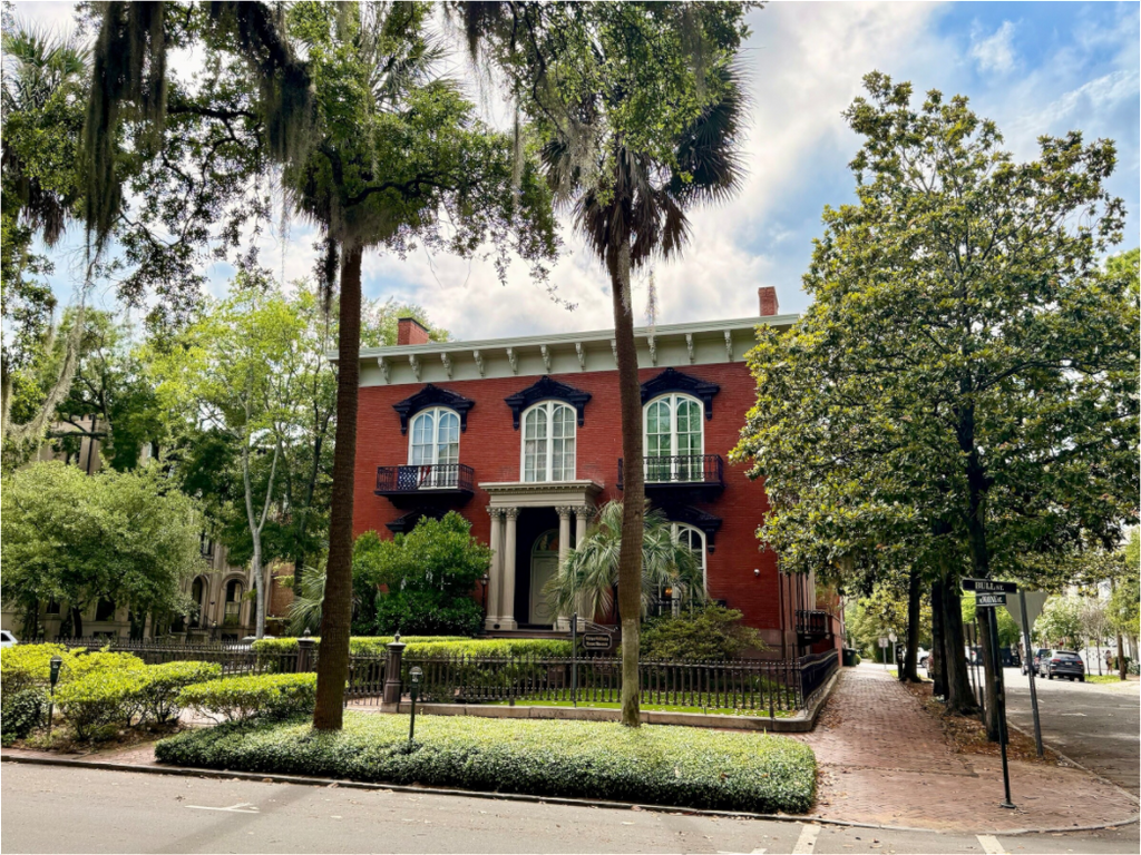 Main image Mercer Williams House