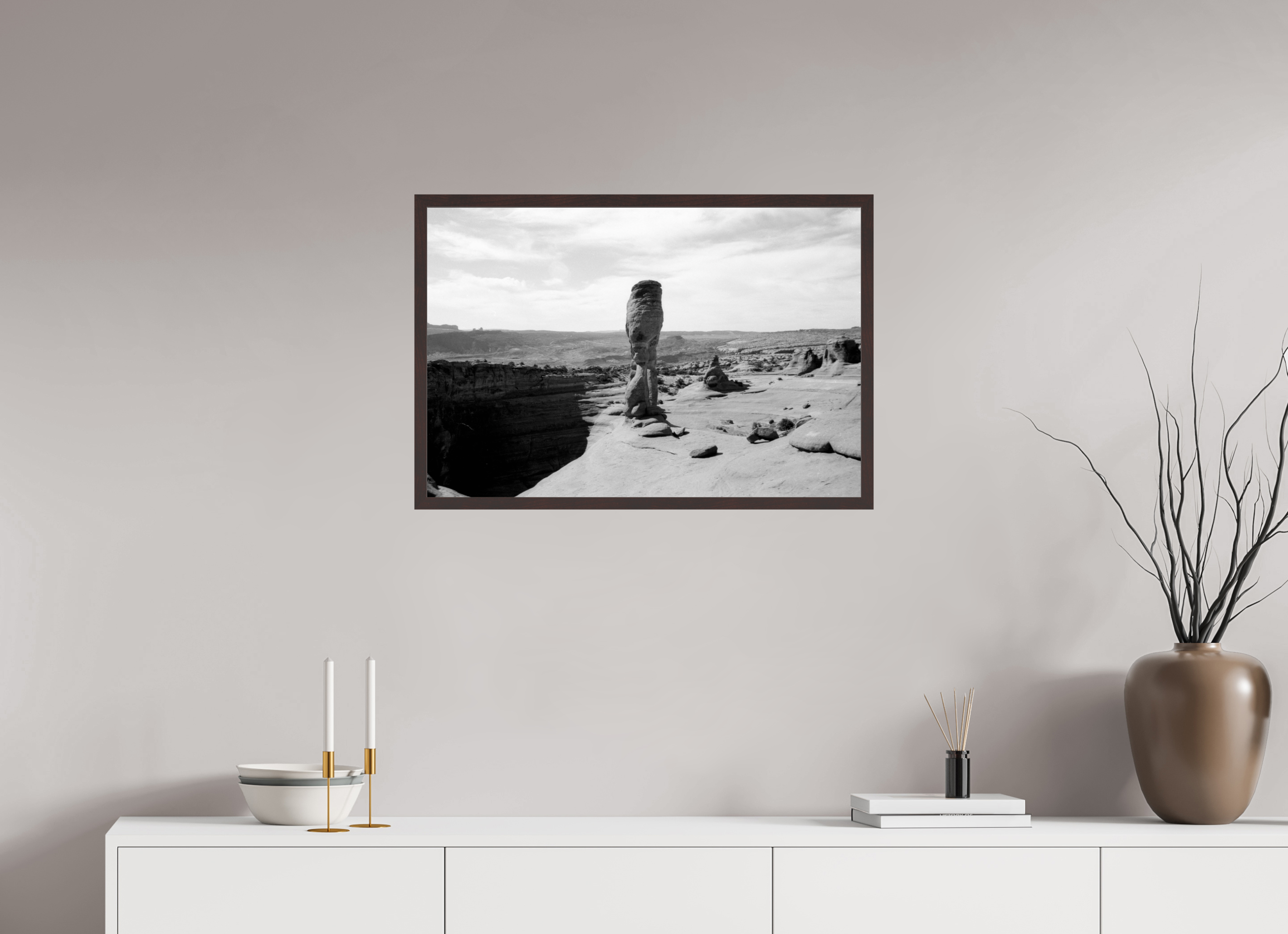 29.6 x 20″, ArtBox On Aluminum Dibond Delicate Arch, Edge On