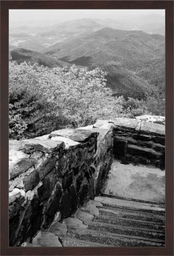 Main image Stairs at Mountain Lookout