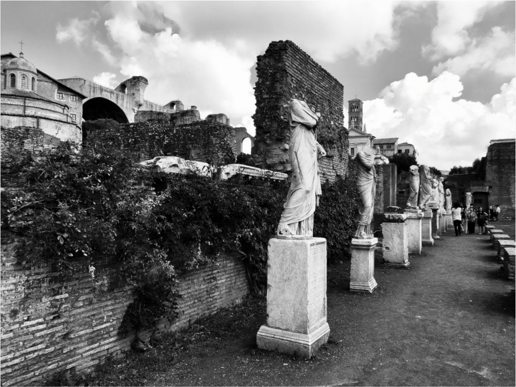 Main image Forum Ruins