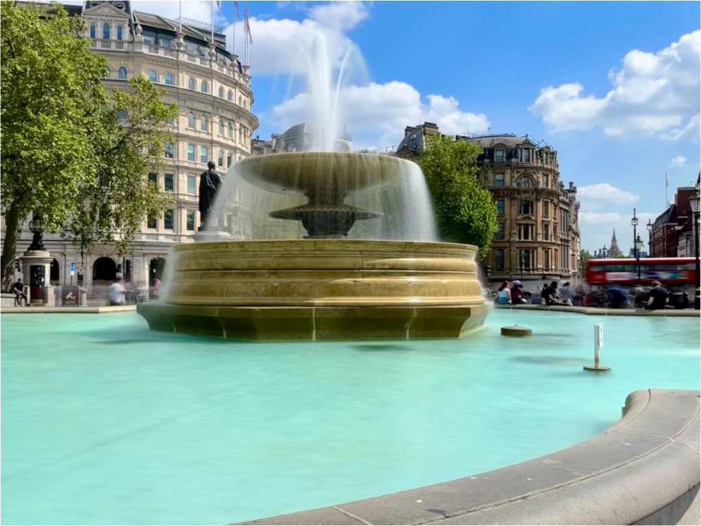 Main image Trafalgar Square