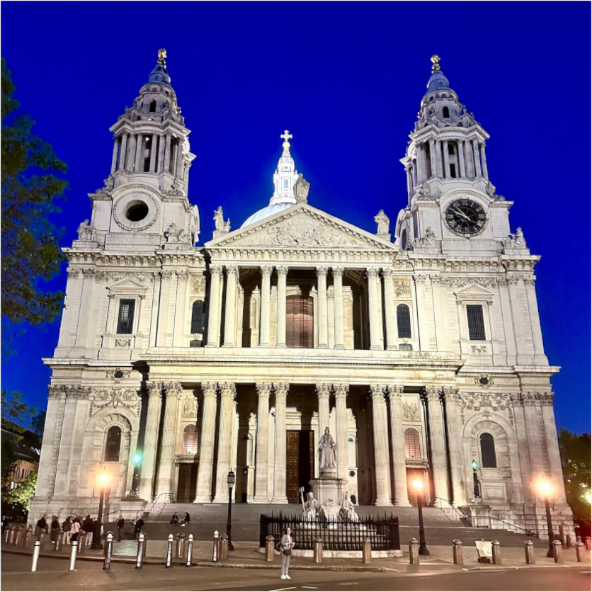 Main image Facade of St. Paul's