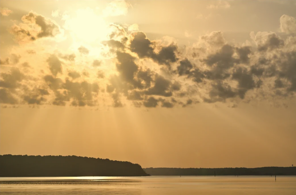 Sunrise Streaming, D'Arbonne Lake - hover